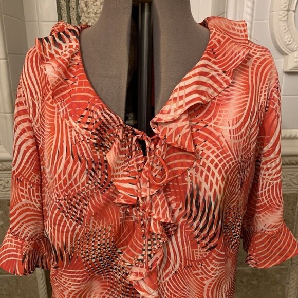 Dress U II. Size 3X. Lined Semi Sheer Ruffled Pullover Blouse. Flared. B92. - Picture 3 of 6